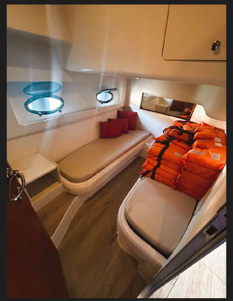 Azimut 380