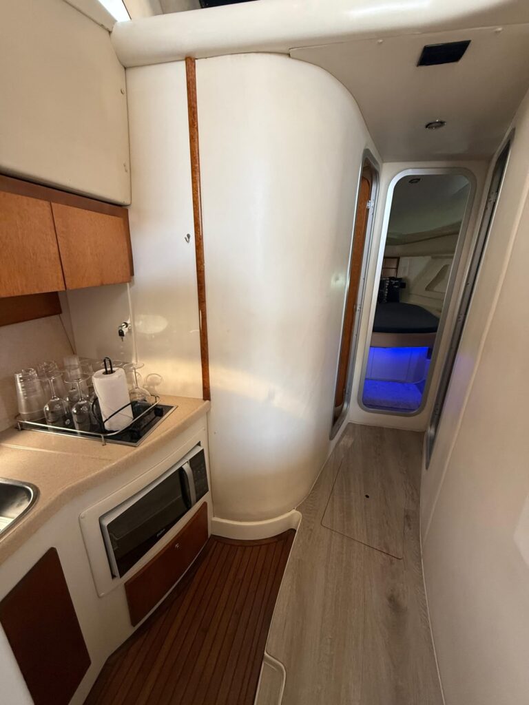 Azimut 380