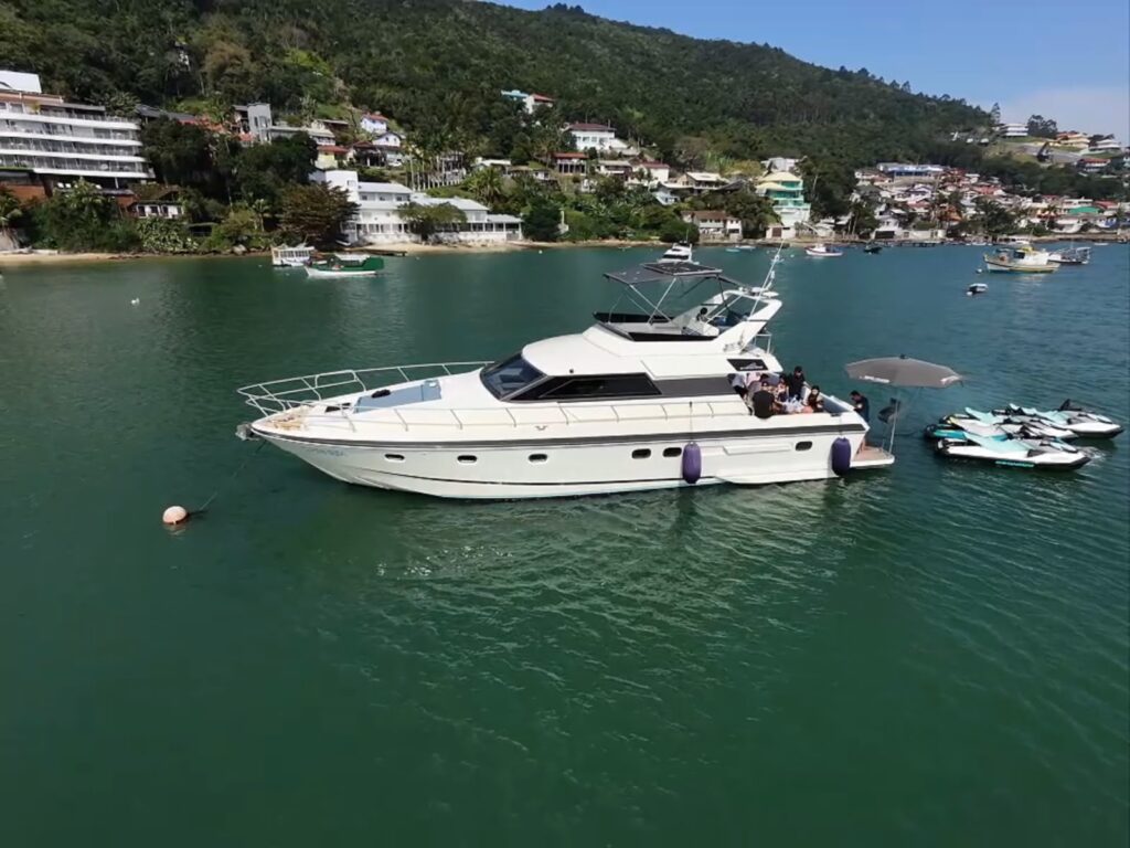 Intermarine 500