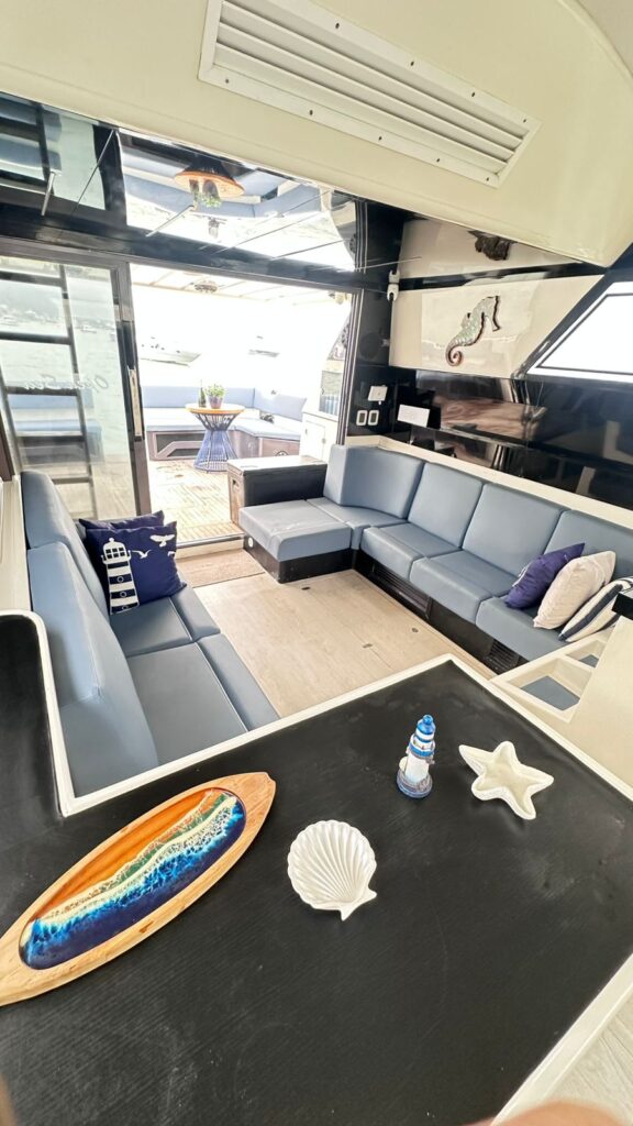 Intermarine 500