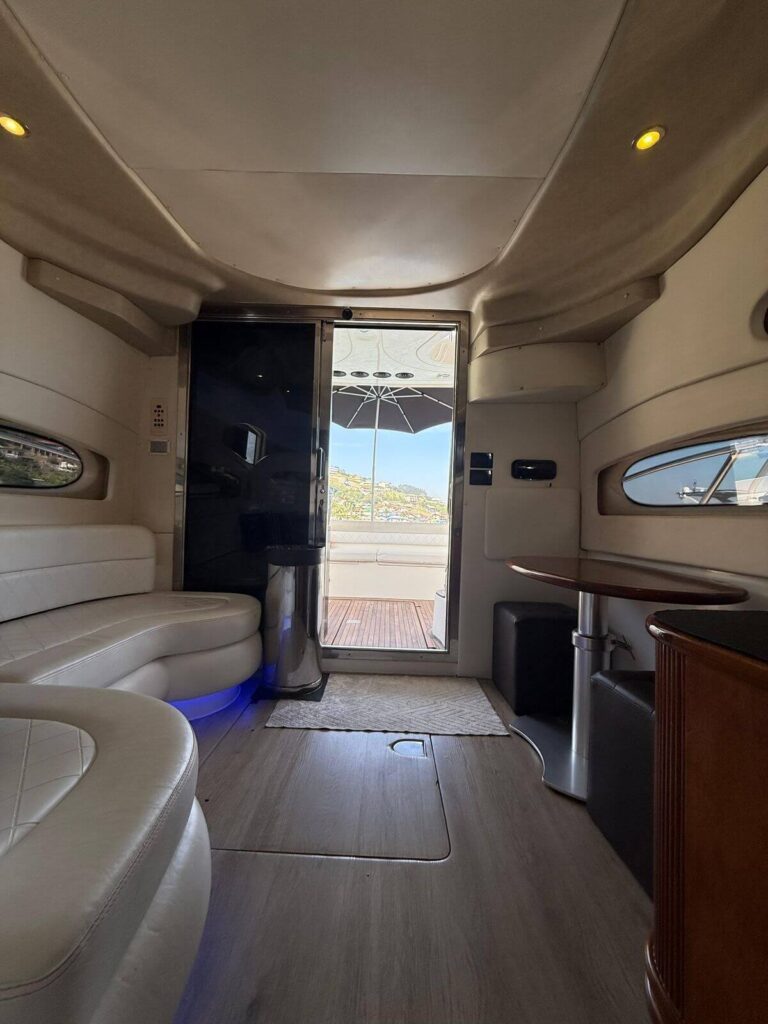 Azimut 380