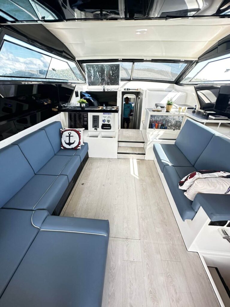 Intermarine 500