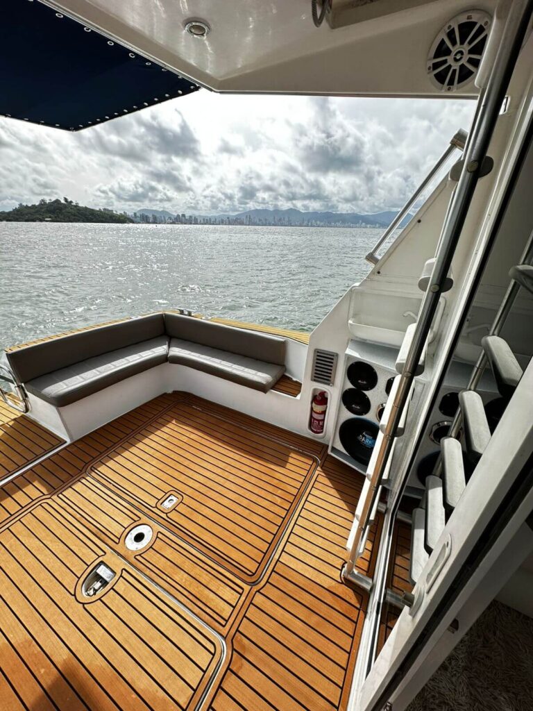 Oceanic 32