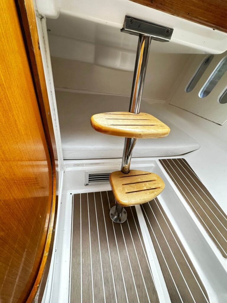 Phantom 300